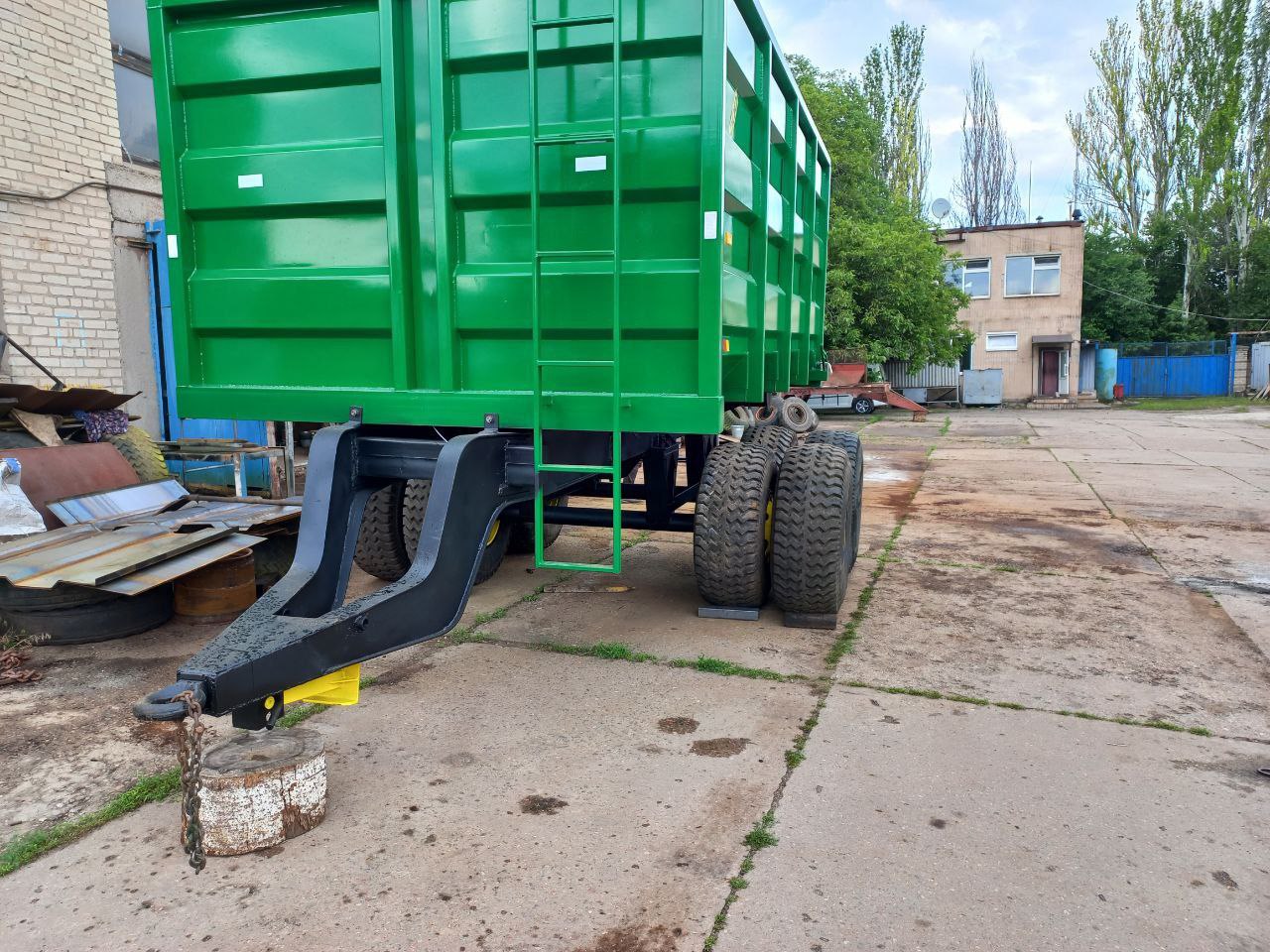 Напівпричеп для перевезення торфу