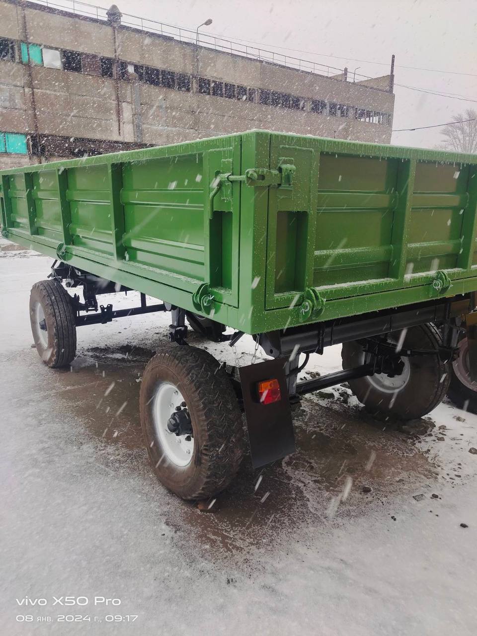 Тракорний причіп 2ПТС-4