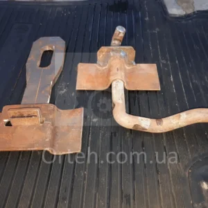 Ручки (замки) бортів 2ПТС-4, 2ПТС-6