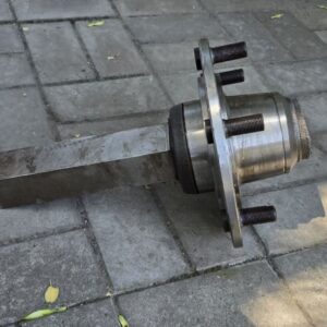 Ступиця з віссю в зборі 6/205 M18X1,5 Система-Компактор, Лемкен